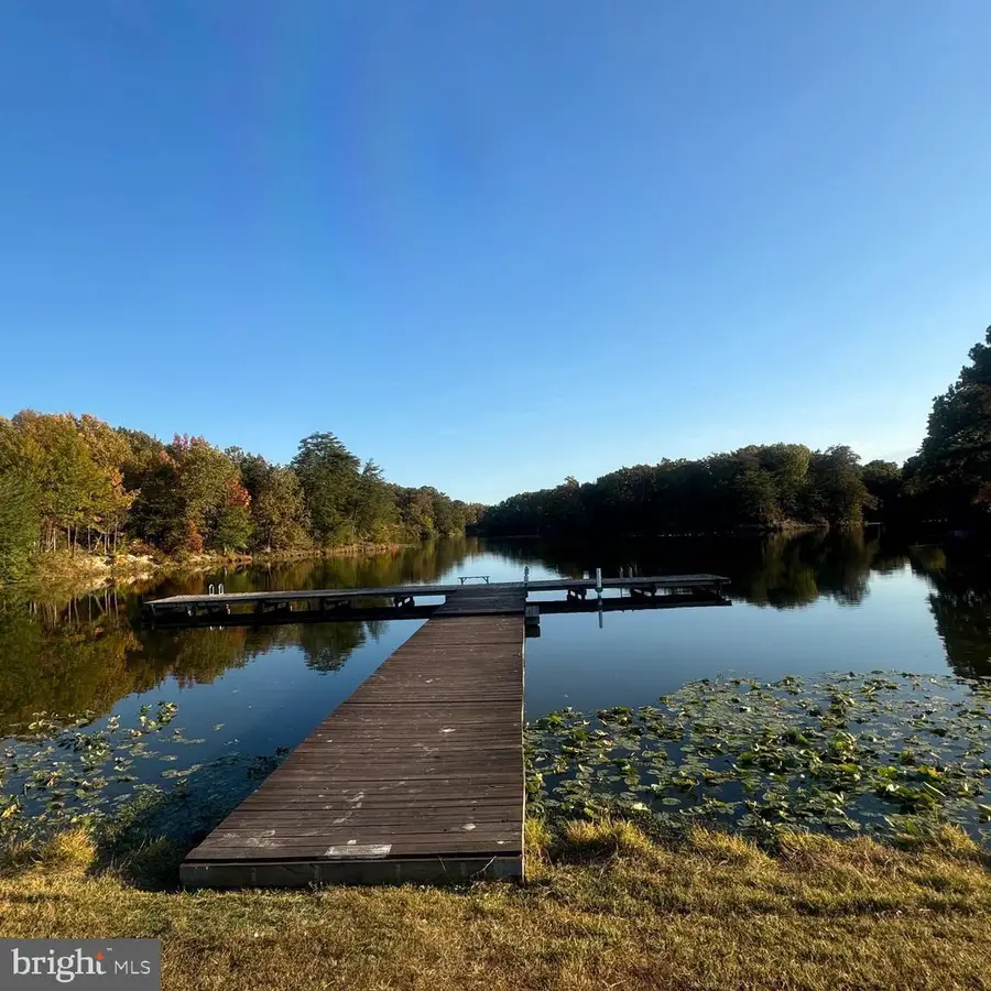 191 Woodbine Dr, Colonial Beach, VA 22443 - #3