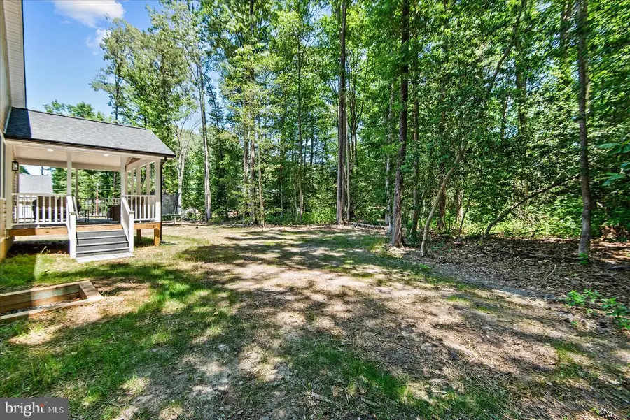192 Woodmount Dr, Colonial Beach, VA 22443 - #3