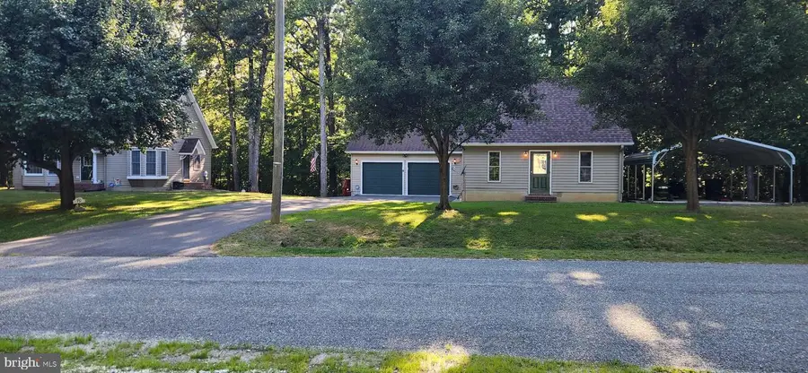 70 Francis St, Montross, VA 22520 - #2
