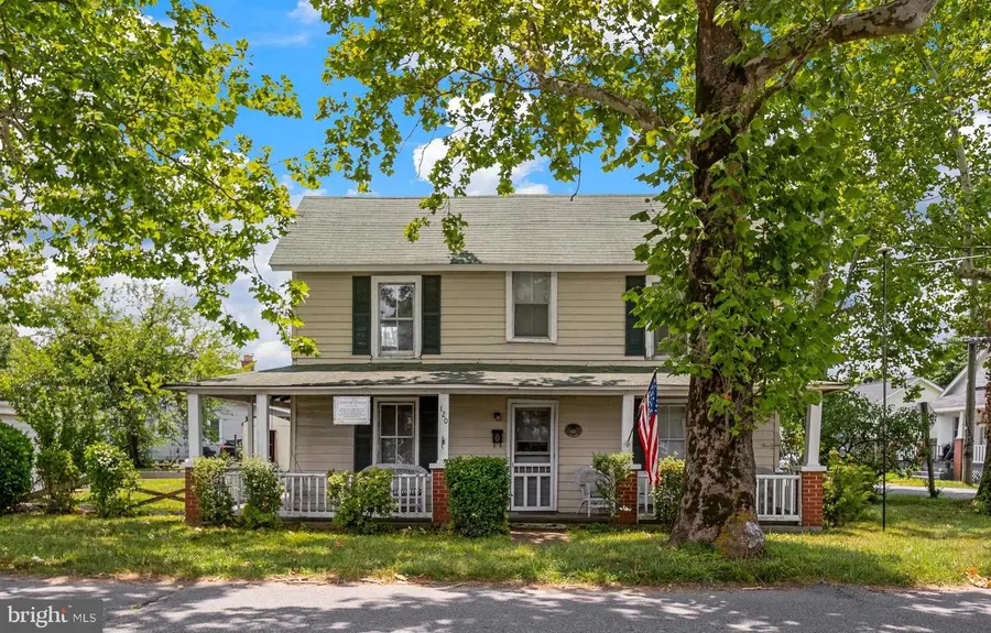 120 Boundary St, Colonial Beach, VA 22443 - #2