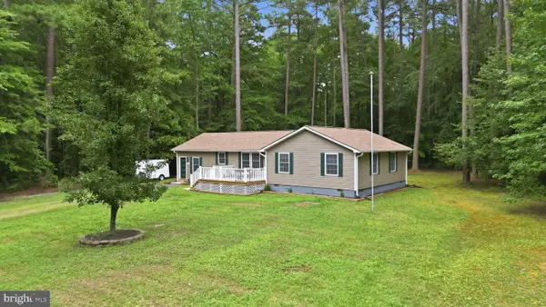 105 Pelican Way, MONTROSS, VA 22520