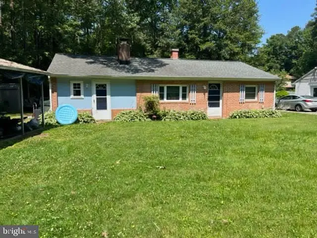 253 Shorewood Dr, Colonial Beach, VA 22443 - #2