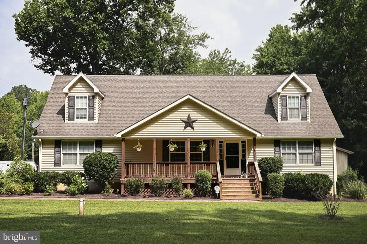 811 Long Point Rd, Hague, VA 22469 - #1
