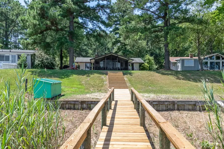 781 N Glebe Rd, Montross, VA 22520 - #2