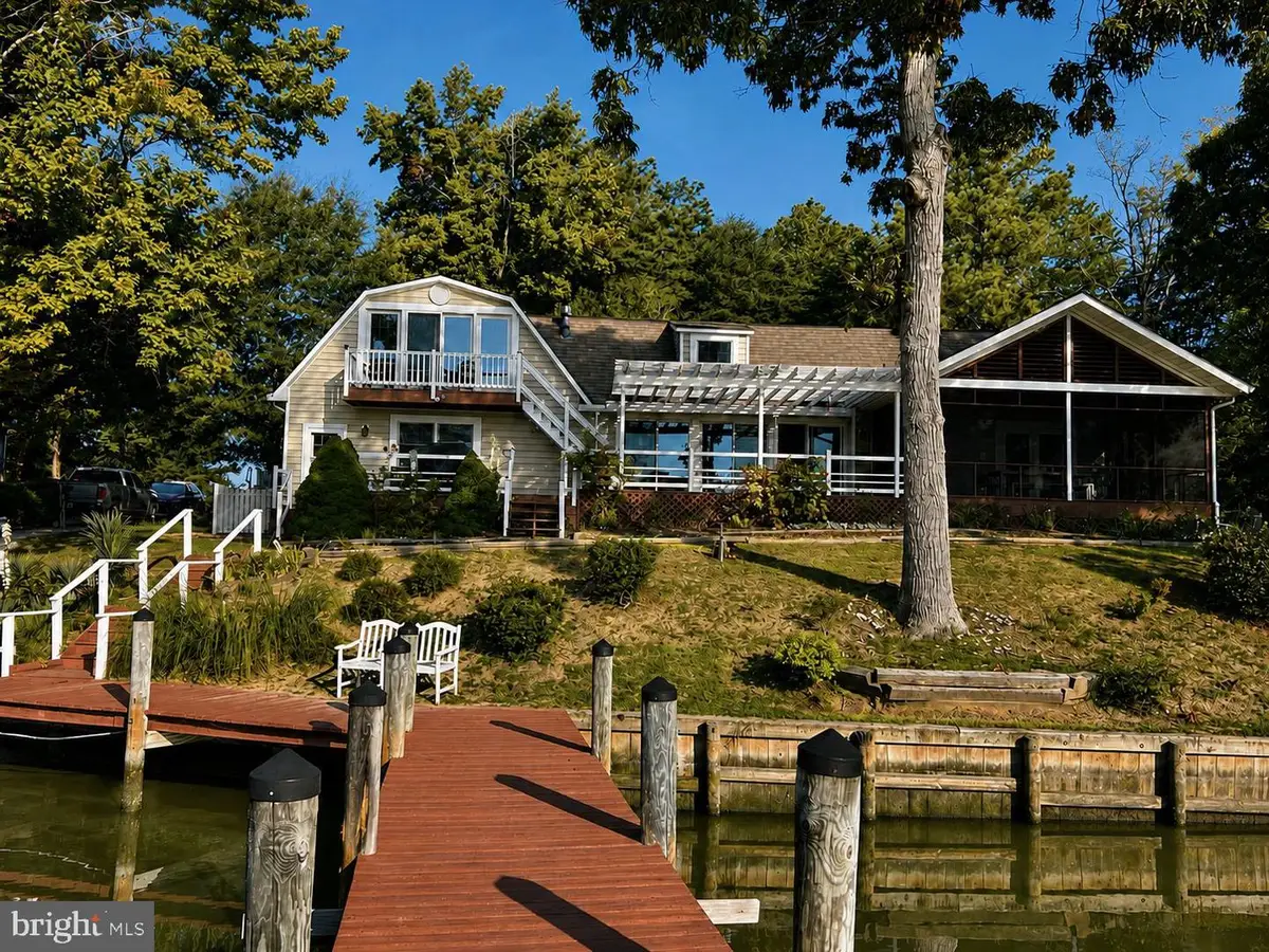 780 S Glebe Rd, Montross, VA 22520 - #1