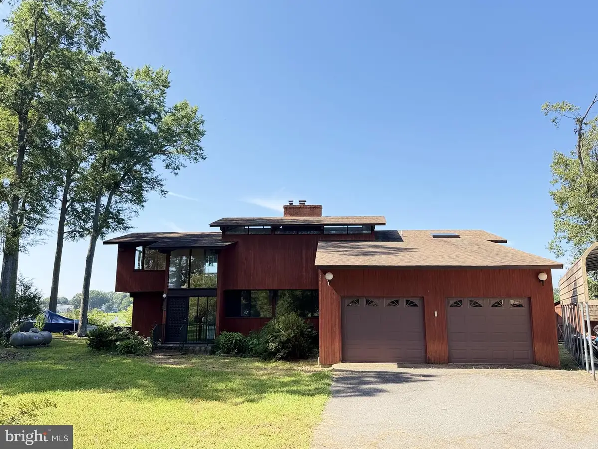 73 Sylvan Glade Dr, Colonial Beach, VA 22443 - #1