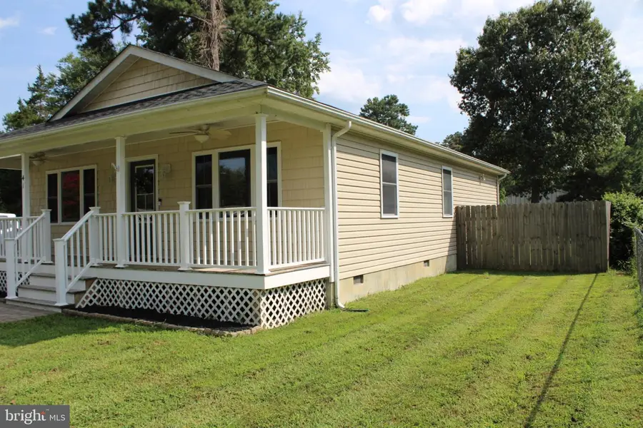 41 Mount Vernon Dr, Colonial Beach, VA 22443 - #3