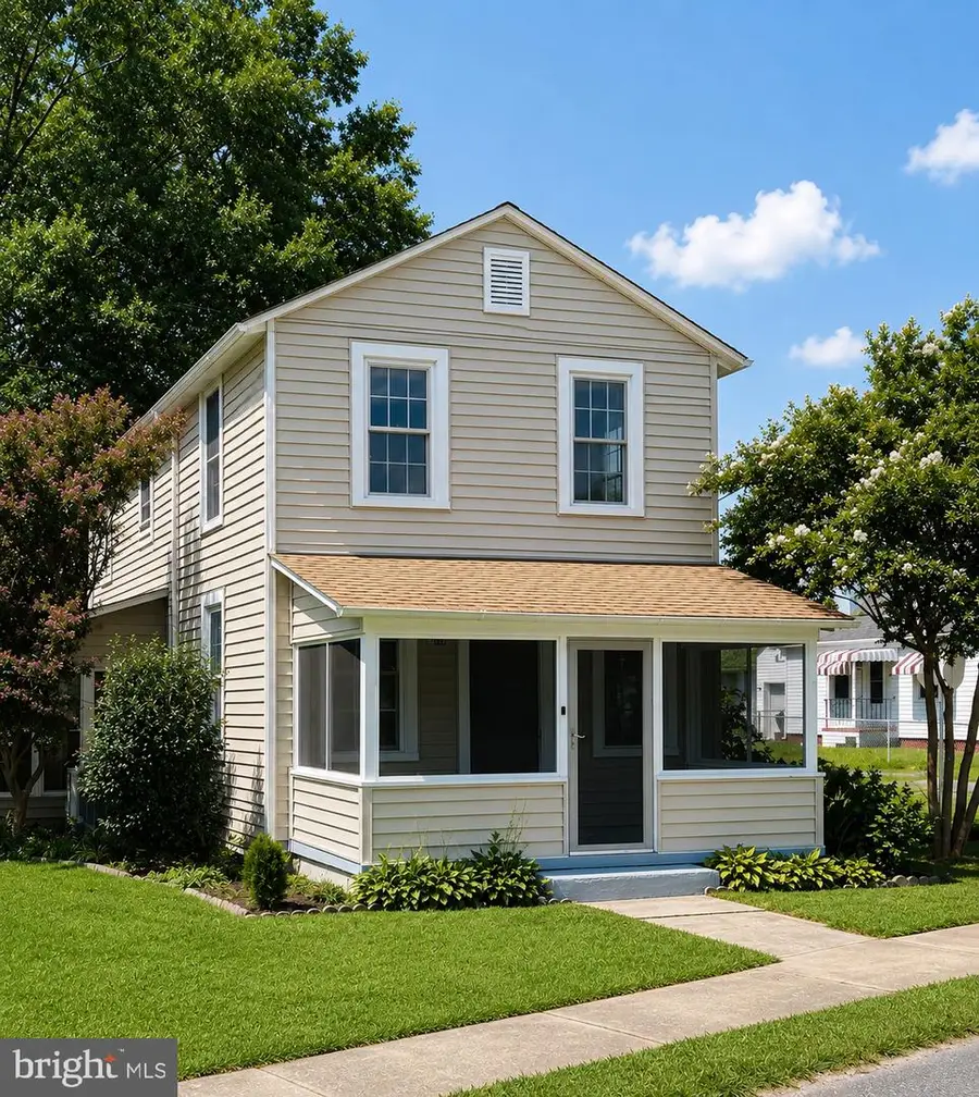 301 Bancroft Ave, Colonial Beach, VA 22443 - #2