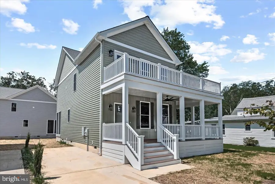 702 Taggart St, Colonial Beach, VA 22443 - #2