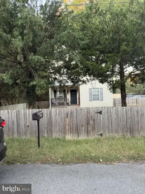 316 Monroe St, COLONIAL BEACH, VA 22443