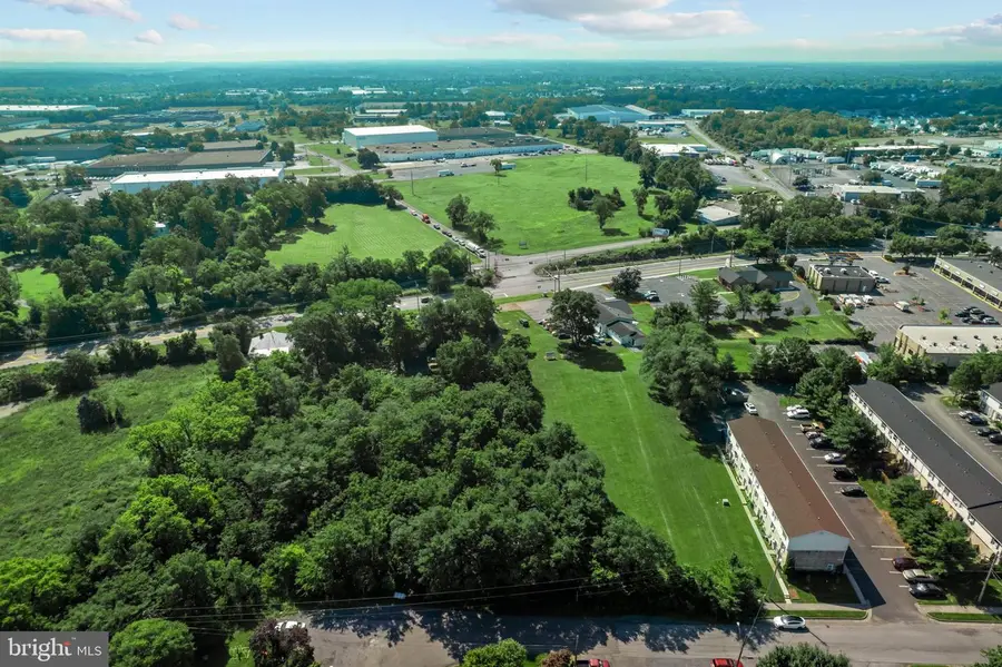 903 N Loudoun St, Winchester, VA 22601 - Image #2