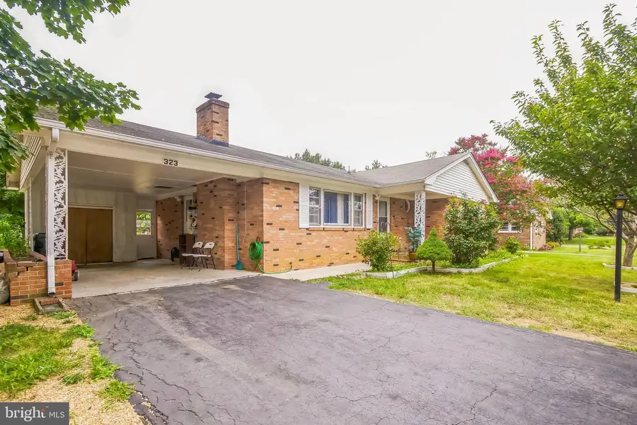 323 Russelcroft Rd, Winchester, VA 22601 - Image #2