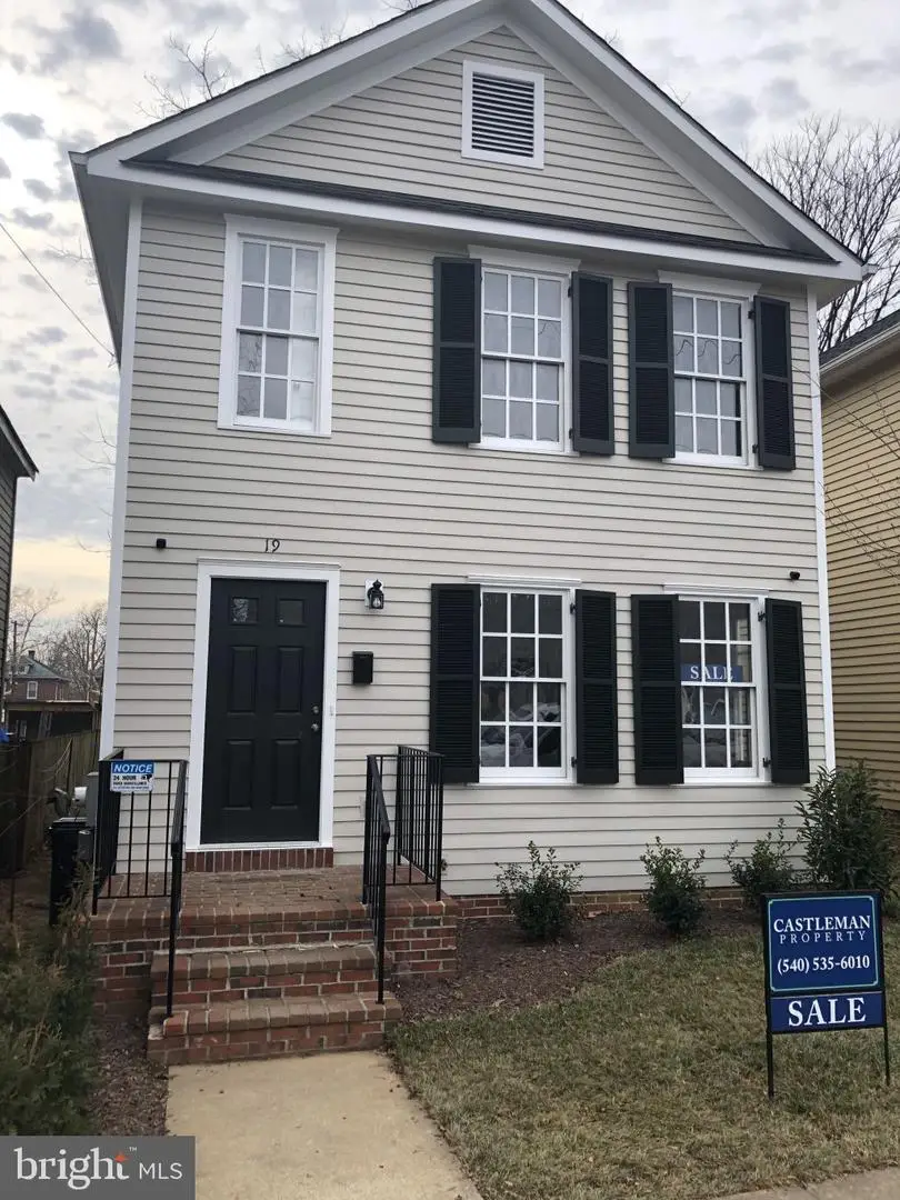 19 W Germain St, Winchester, VA 22601 - #1
