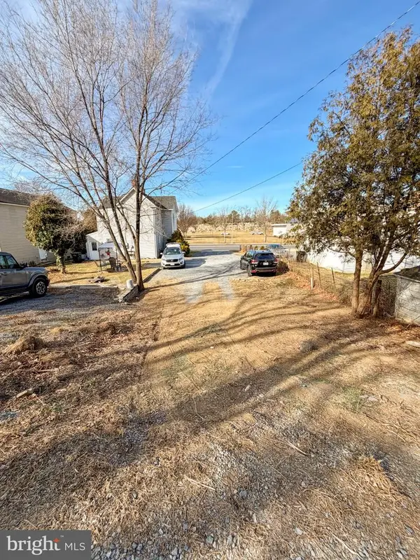 24 N Pleasant Valley Rd, WINCHESTER, VA 22601