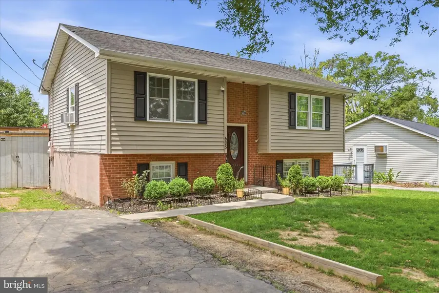 605 Dunlap St, Winchester, VA 22601 - #2
