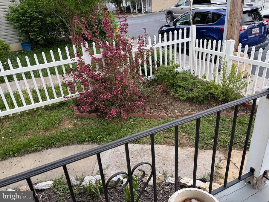 406 Highland Ave, Winchester, VA 22601 - #3