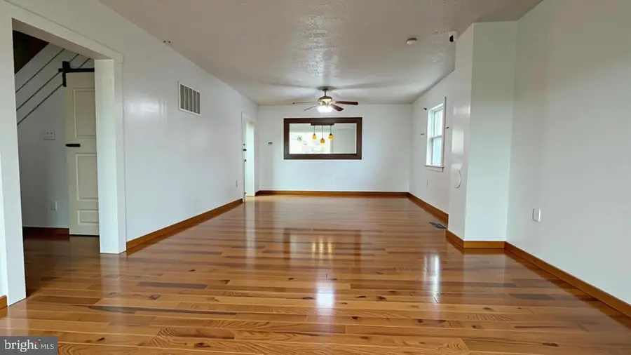 823 Woodland Ave, Winchester, VA 22601 - #2