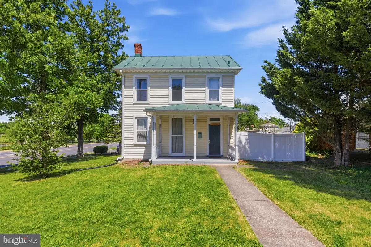 802 E Cork St, Winchester, VA 22601 - #1