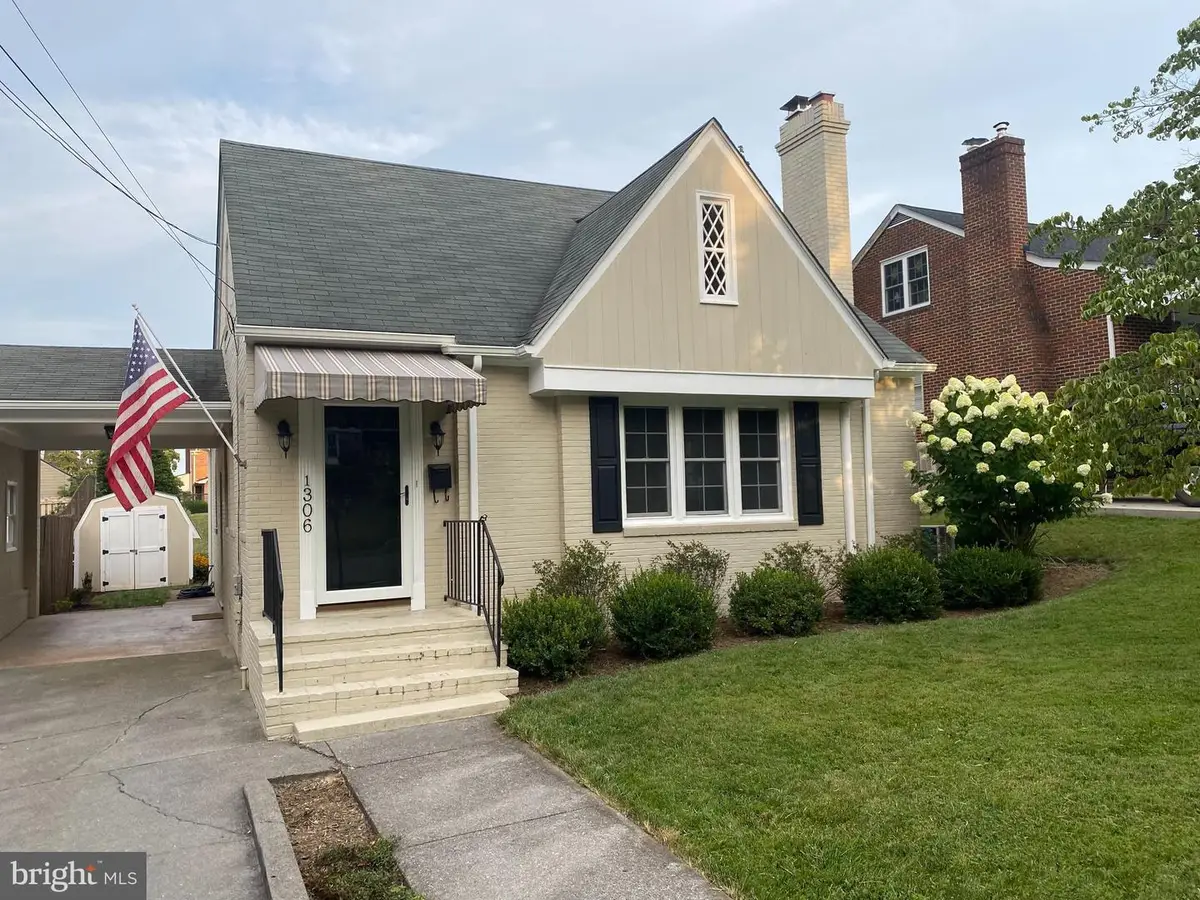 1306 Vanceright Cir, Winchester, VA 22601 - #1