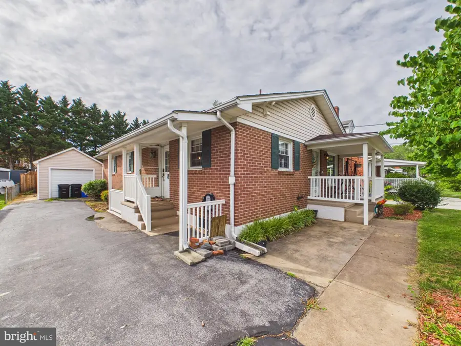 225 Fox Dr, Winchester, VA 22601 - #2