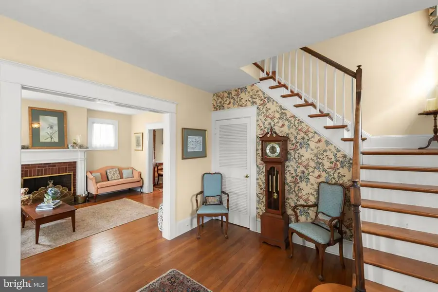 305 Amherst St, Winchester, VA 22601 - #2