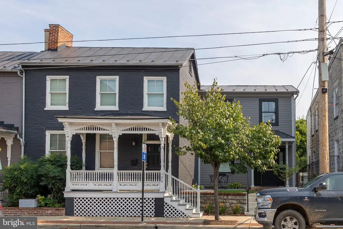 135 S Kent St #202, Winchester, VA 22601 - #1