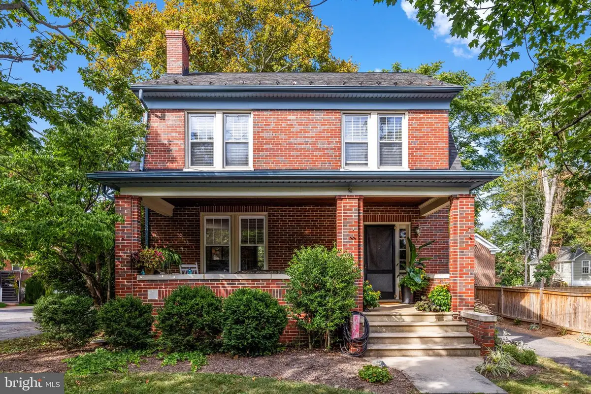420 W Cork St, Winchester, VA 22601 - #1