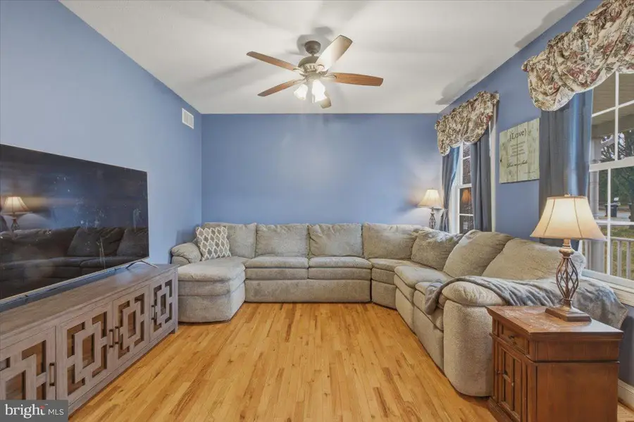 2643 Middle Rd, Winchester, VA 22601 - #3