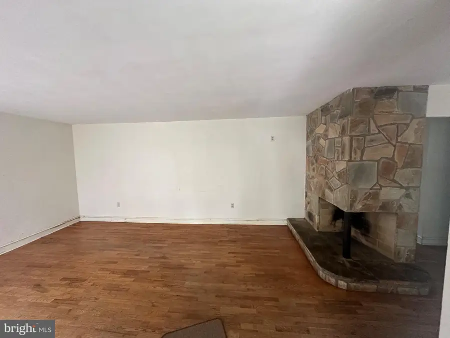 214 Molden Dr, Winchester, VA 22601 - #3