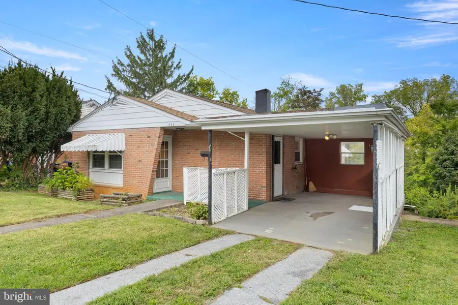828 Woodland Ave, Winchester, VA 22601 - #3