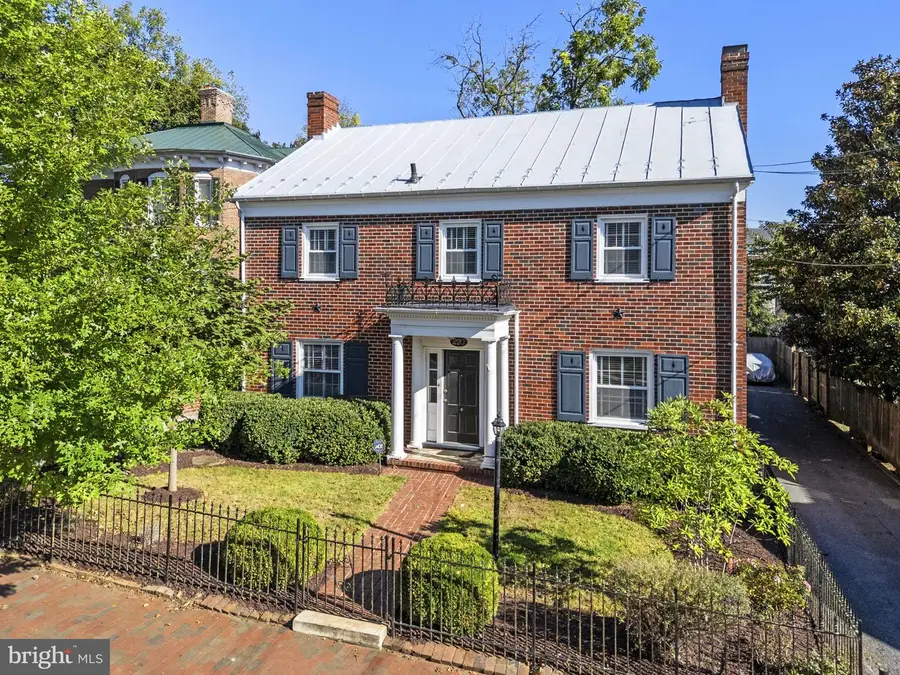 220 Amherst St, Winchester, VA 22601 - #3