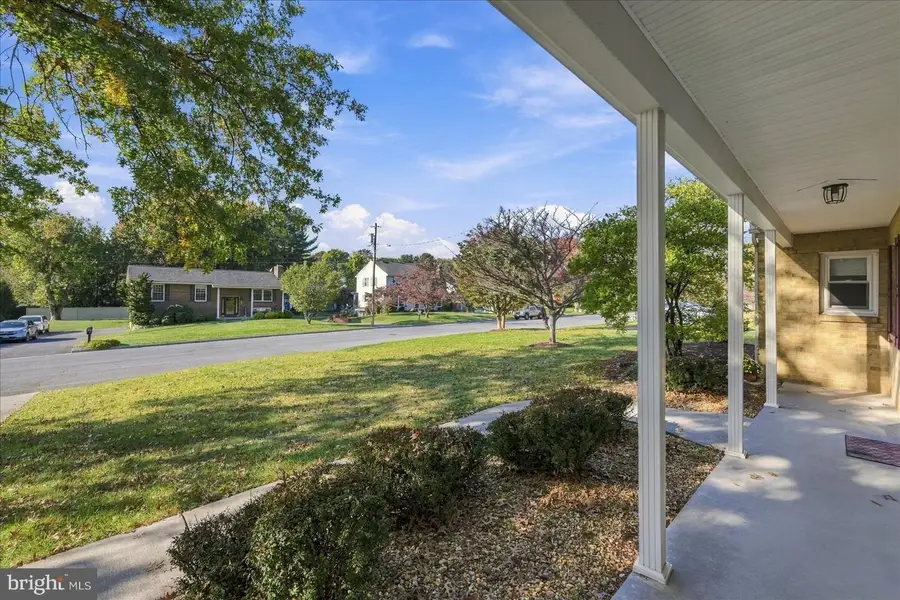 508 Lanny Dr, Winchester, VA 22601 - #3