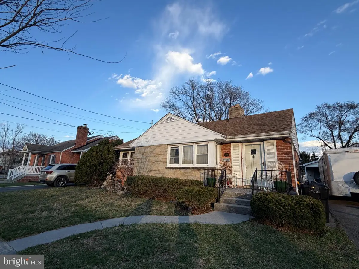 544 Dunlap St, Winchester, VA 22601 - #1