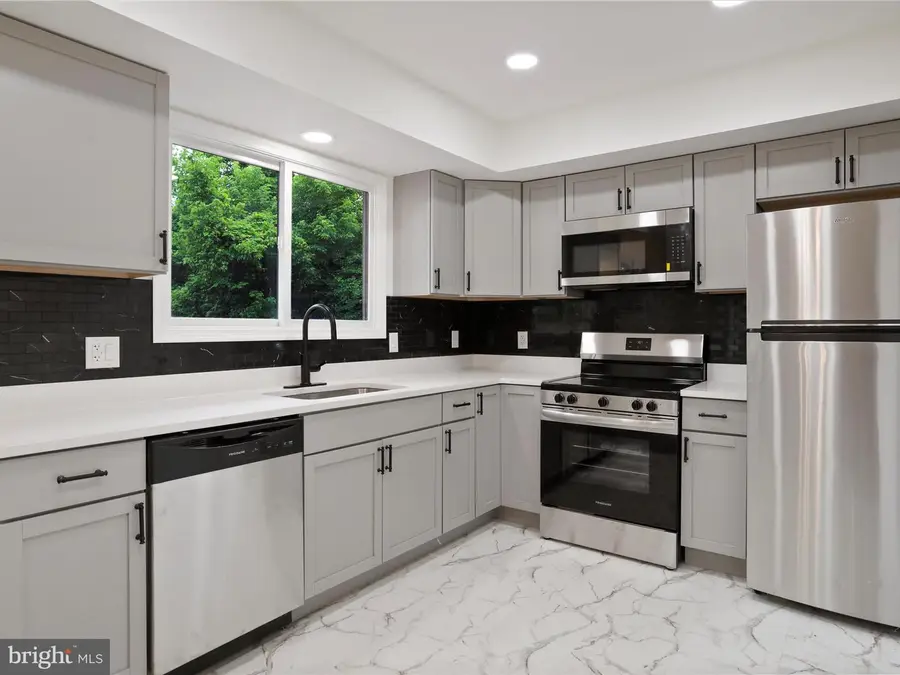 143 Zinn Way, Linden, VA 22642 - Image #3