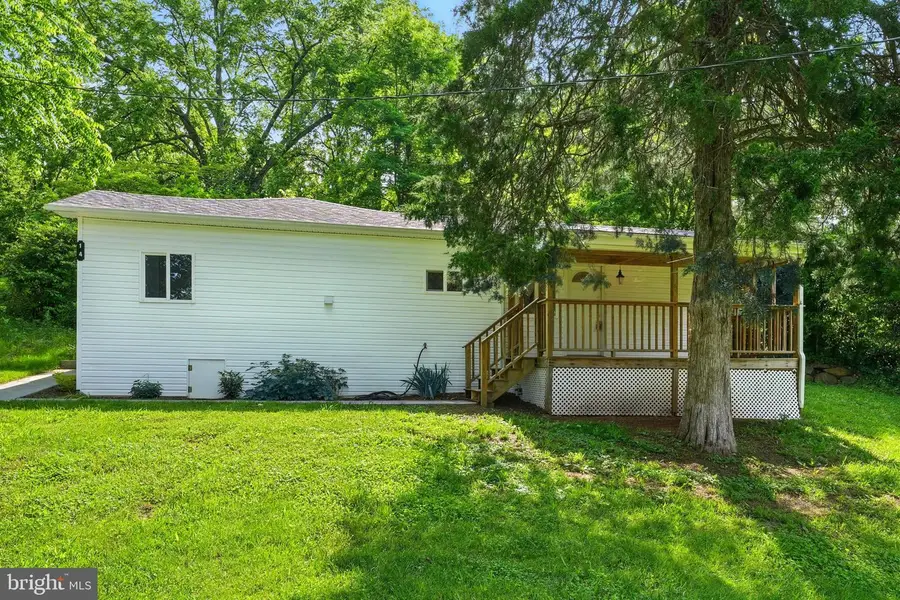 14 Summit Point Dr, Front Royal, VA 22630 - Image #3