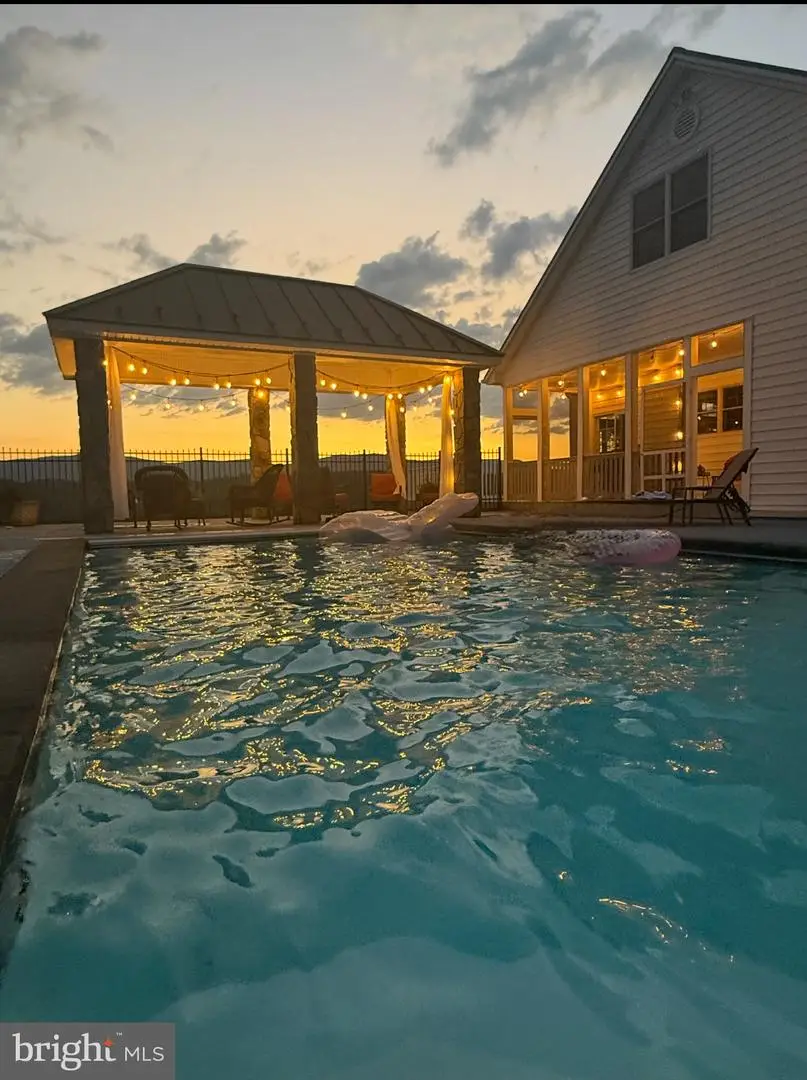 400 Deer Run Cir, Front Royal, VA 22630 - Image #2