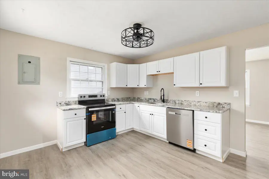 1311 Monroe Ave, Front Royal, VA 22630 - Image #2