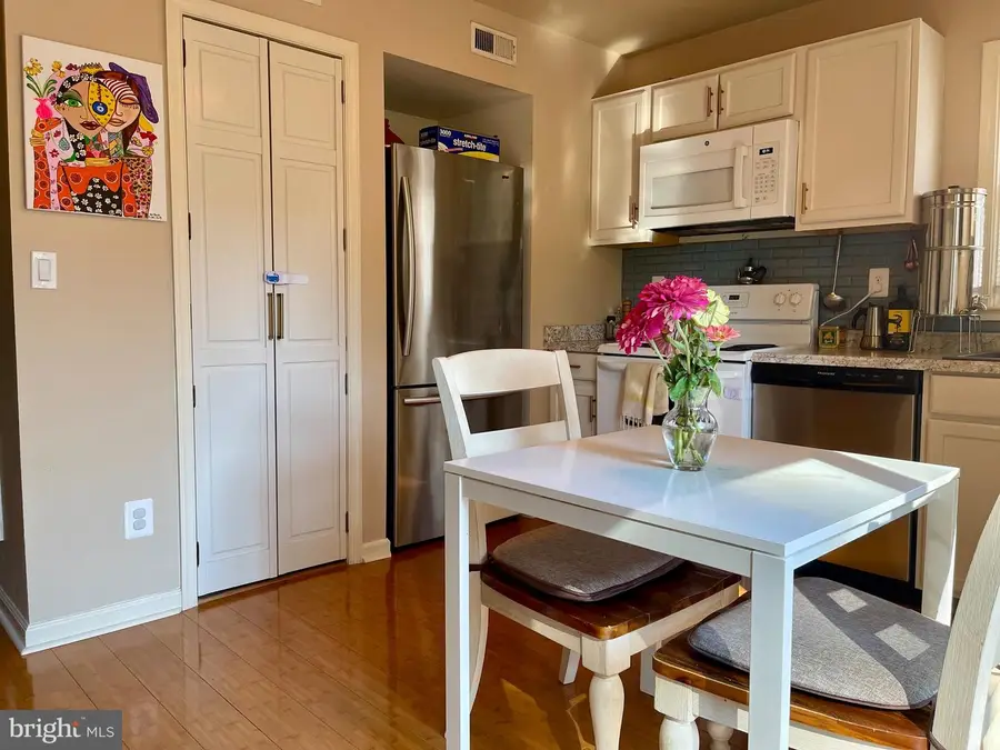 334 Cherrydale Ave, Front Royal, VA 22630 - Image #2