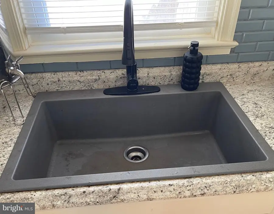 334 Cherrydale Ave, Front Royal, VA 22630 - Image #3