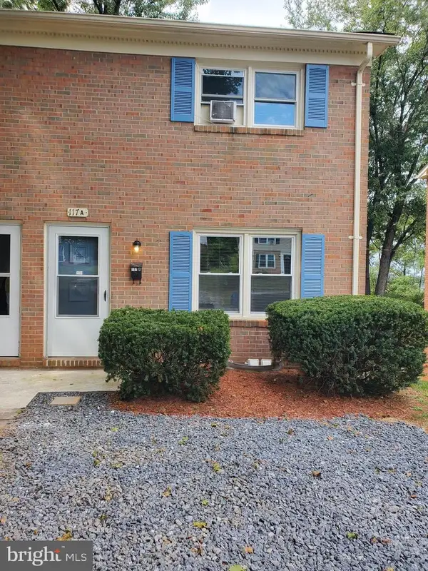 117-a S Shenandoah Ave #a, FRONT ROYAL, VA 22630