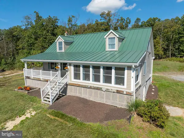 25 Mcdaniel Ln, MIDDLETOWN, VA 22645