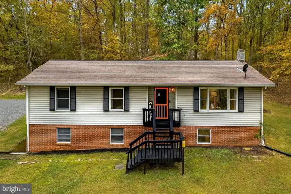 451 Lakeside Dr, FRONT ROYAL, VA 22630