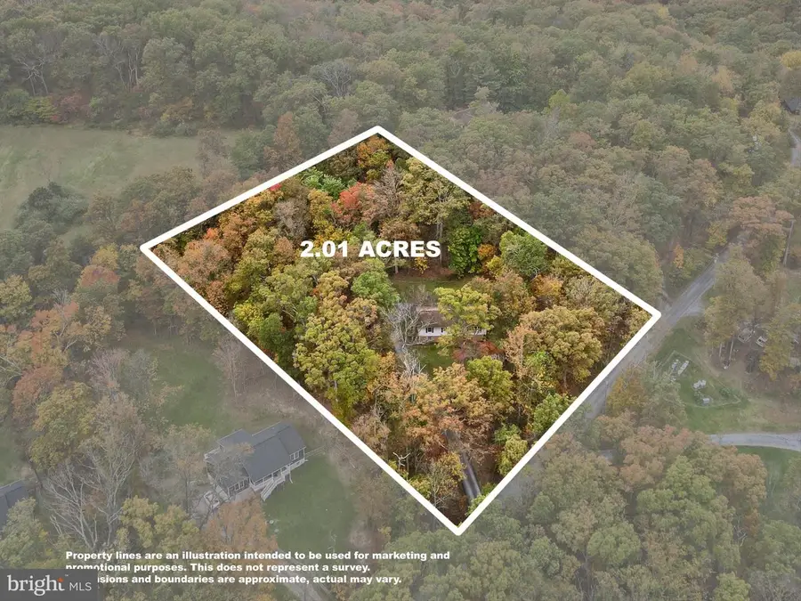 451 Lakeside Dr, Front Royal, VA 22630 - Image #2