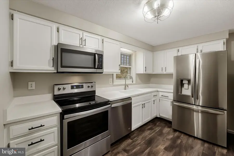 451 Lakeside Dr, Front Royal, VA 22630 - Image #3