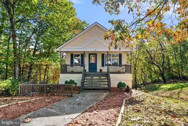 5 Crestview Dr, FRONT ROYAL, VA 22630