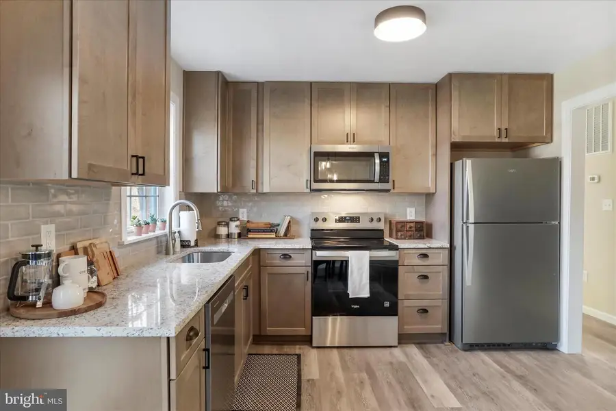 1517 Kendrick Ford Rd, Front Royal, VA 22630 - Image #2