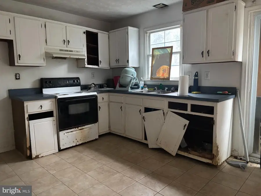 635 W 11th, Front Royal, VA 22630 - Image #2