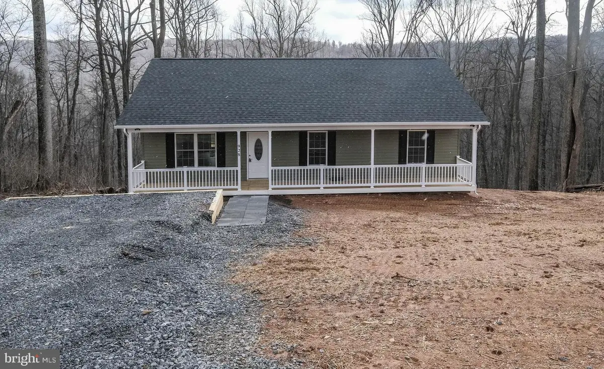 928 High Top Rd, Linden, VA 22642 - #1