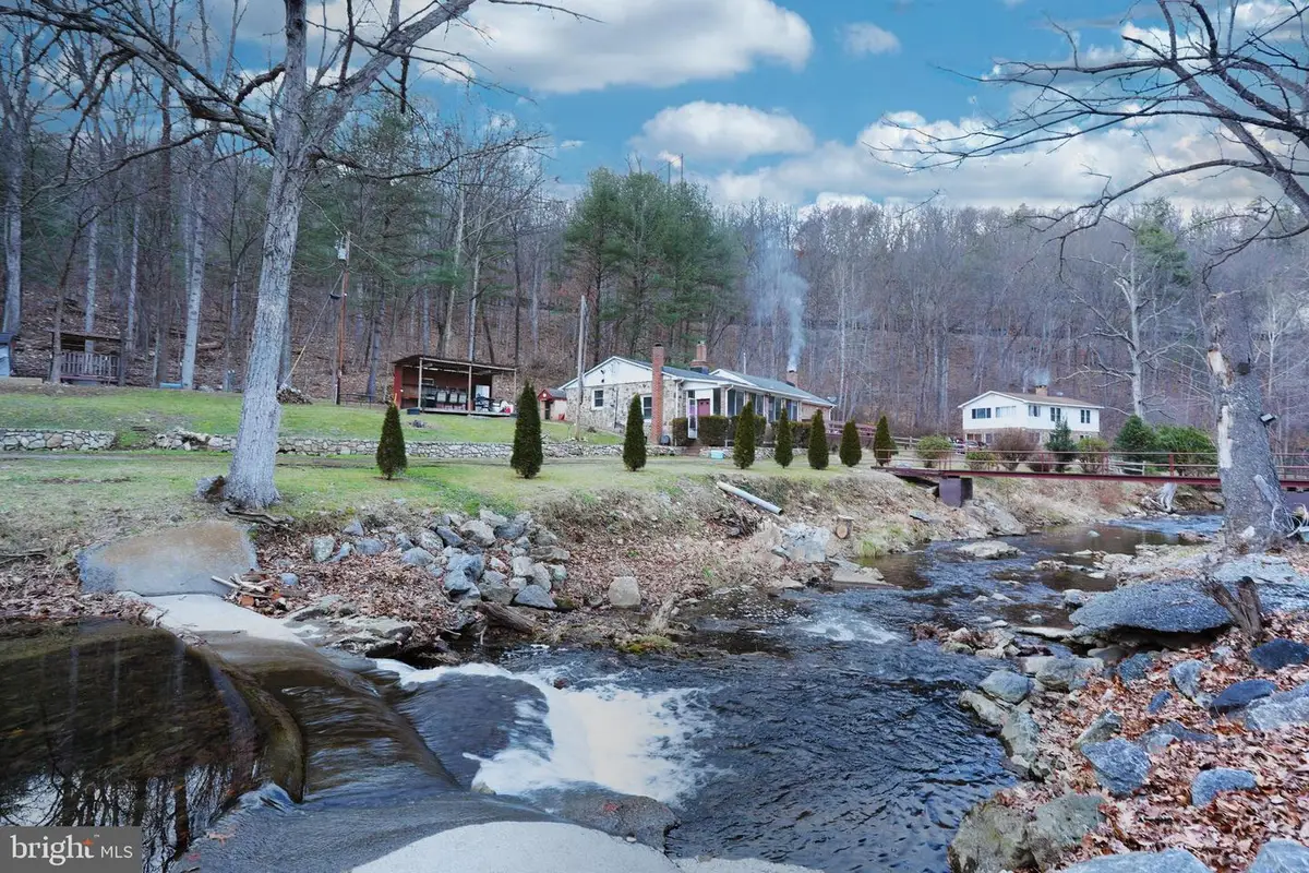 948 Dismal Hollow Rd, Front Royal, VA 22630 - Image #1