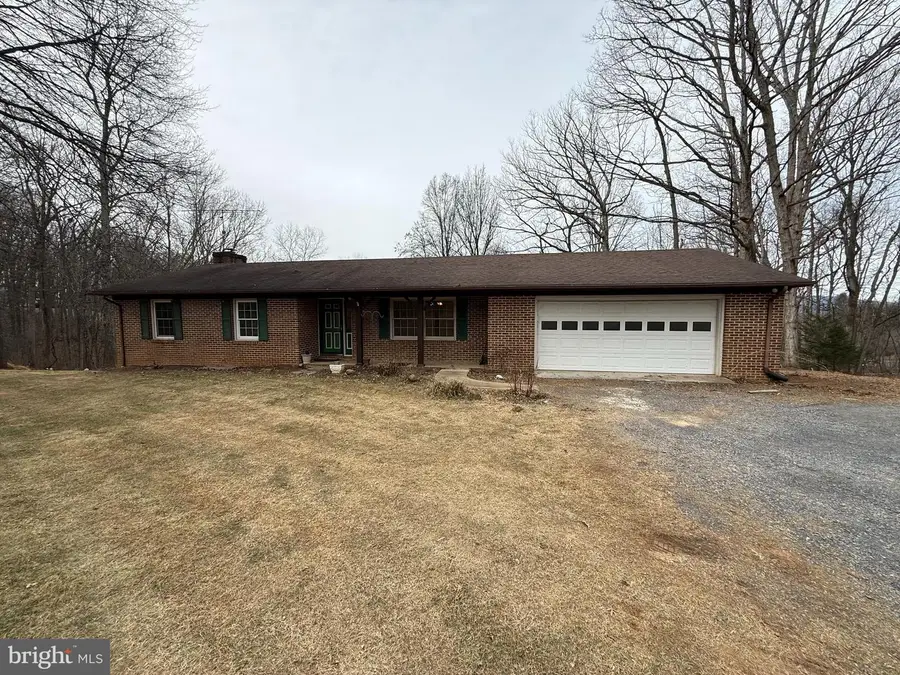 487 Skyline Forest Dr, Front Royal, VA 22630 - Image #2